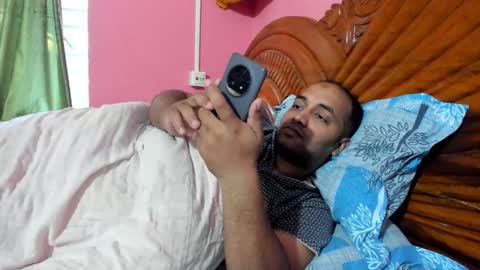 rwb17 online show from December 22, 9:05 am