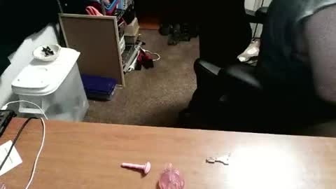 rwzar_1965 online show from May 6, 3:23 am