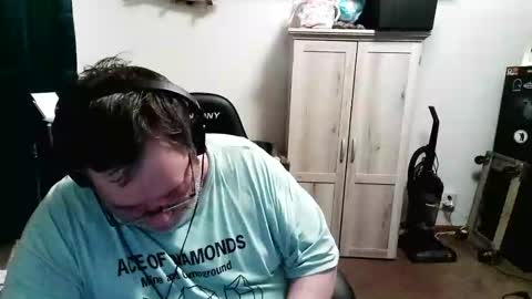 rwzar_1965 online show from May 3, 6:41 am