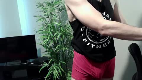Ryan online show from May 26, 1:44 am