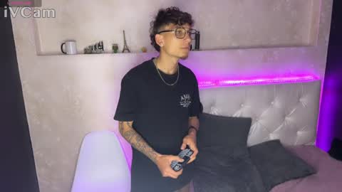ryan_donovan online show from May 20, 7:38 am