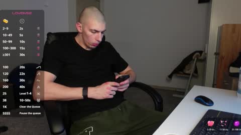 RYAN DOZER online show from January 11, 7:03 am