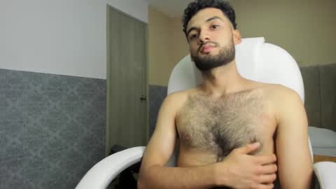 ryan_jackson_ online show from September 24, 11:33 pm