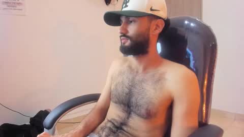 ryan_jackson_ online show from October 30, 8:26 am