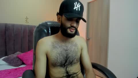 ryan_jackson_ online show from November 15, 11:06 pm