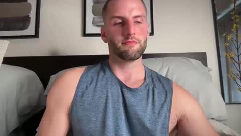 Ryan  Chad online show from May 22, 7:31 pm