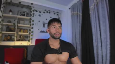 ryanboy30 online show from February 17, 11:04 pm