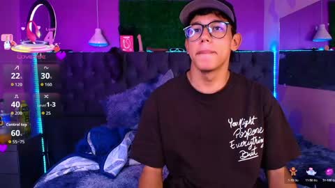 RyanPricee online show from April 21, 3:24 am