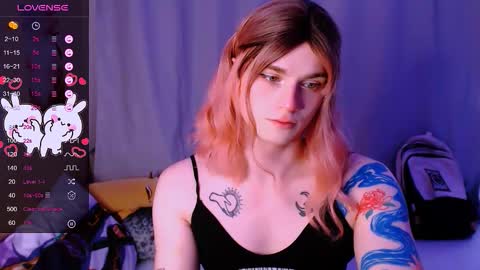  Alice  online show from October 19, 5:56 am