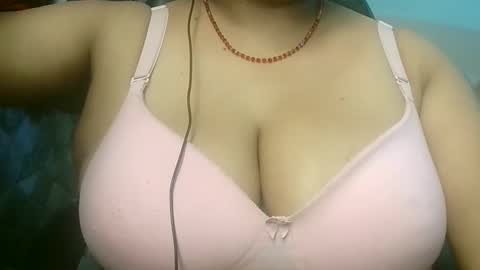 HotLovers online show from November 7, 6:32 pm