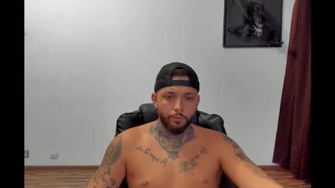 s1nmaster online show from September 19, 7:01 am