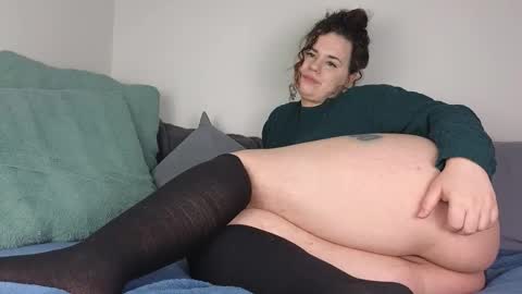 Leanne online show from February 4, 7:01 am