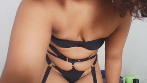 s_sofia_ online show from September 18, 7:40 pm