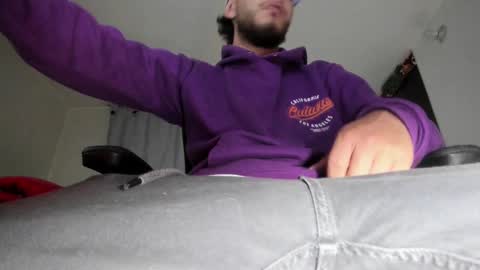 Steven Independent online show from September 29, 1:37 am