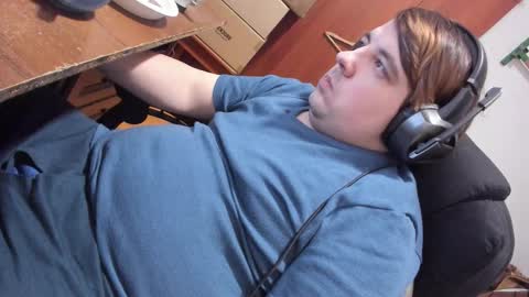 1141323  my Lord Mister Max   moms treasure online show from March 13, 11:52 pm