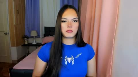 sabrina_hilson online show from June 2, 12:45 am