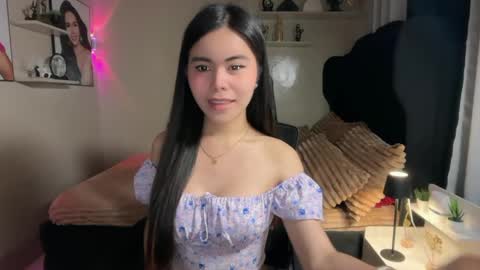 sabrinamadonna54 online show from May 27, 8:00 am