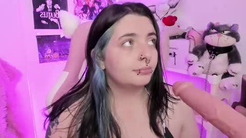 Ig  online show from December 15, 8:05 pm