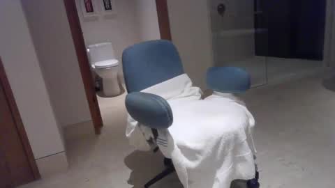 sacredbull90 online show from April 11, 7:45 am