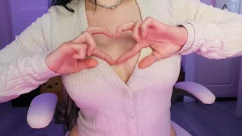 Snapshot of sadierenee96 chatting on October 16, 5:40 am Sadie Renee  online show from October 16, 5:40 am