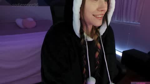 Snapshot of sadierenee96 chatting on February 27, 2:03 am Sadie Renee  online show from February 27, 2:03 am