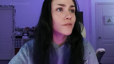 Snapshot of sadierenee96 chatting on October 31, 12:00 am Sadie Renee  online show from October 31, 12:00 am