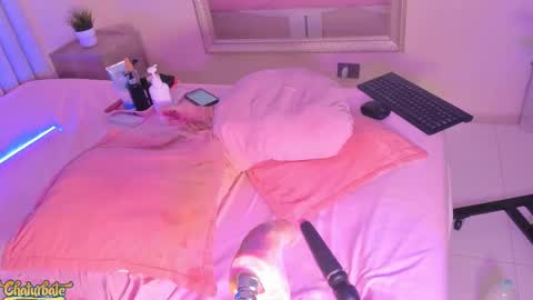 Mara online show from November 8, 4:59 am