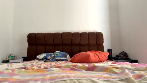 safadeenho0811 online show from November 29, 6:04 pm