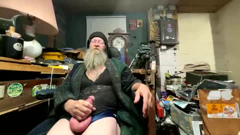 safety_fist online show from February 16, 4:31 am