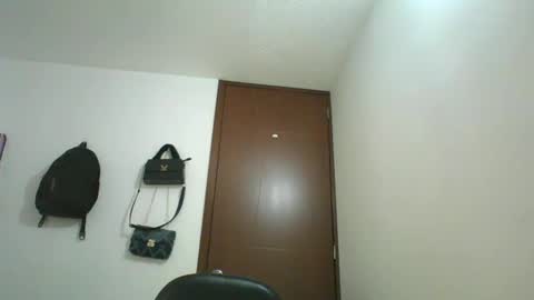 Safiro Queen online show from December 14, 2:33 am