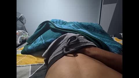 safu28 online show from April 18, 8:42 pm