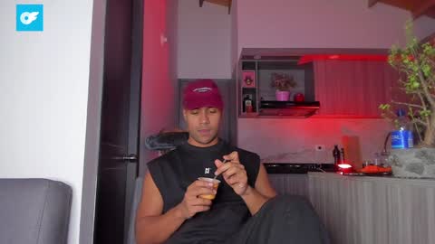 Sag online show from January 10, 2:57 am