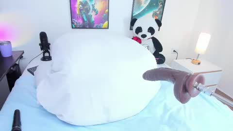 Danella online show from November 22, 2:15 pm