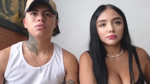 Sahara y Thiago online show from February 1, 7:13 pm