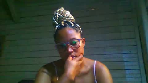 saida472627 online show from November 15, 10:39 am