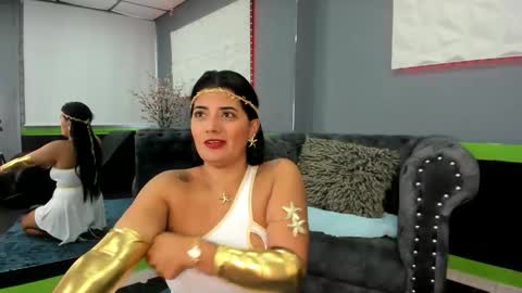 Sailon online show from November 13, 8:22 pm