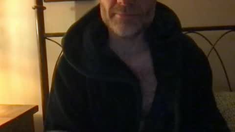 saint009 online show from March 1, 4:39 am