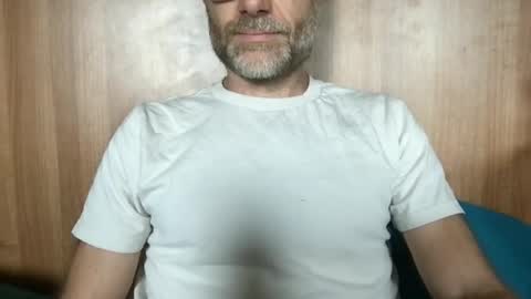 saint009 online show from July 10, 1:05 pm