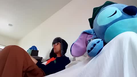 salis1981 online show from February 2, 6:42 pm