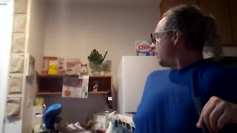 salis1981 online show from February 12, 12:58 am