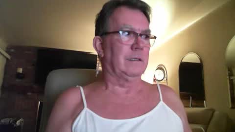 sally______ online show from April 29, 3:00 am