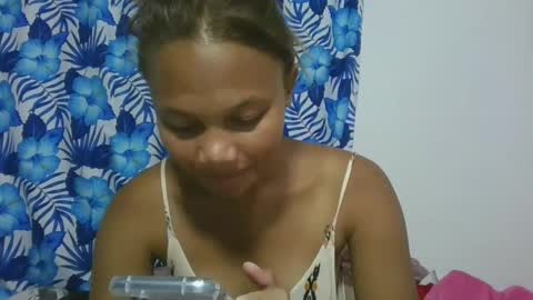 Snapshot of sallywett chatting on March 3, 7:07 pm SallyWett online show from March 3, 7:07 pm