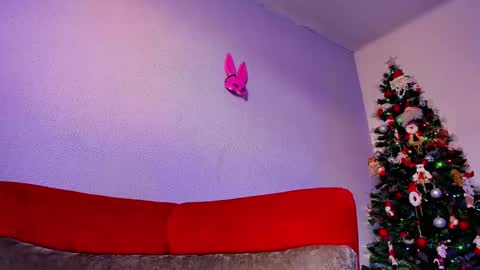 salome online show from December 20, 9:06 pm