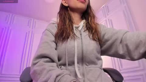 Snapshot of salome__evans chatting on September 19, 1:37 pm salome__evans online show from September 19, 1:37 pm
