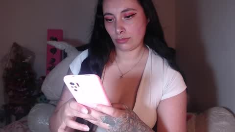 yenny online show from February 9, 4:14 am