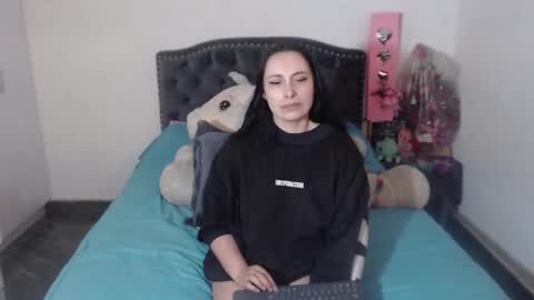 yenny online show from October 18, 6:50 am