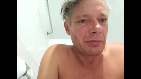 salsapaulus online show from February 15, 10:36 am