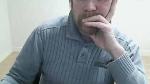 Saltimbanquier  Salt  ou  Banquier  online show from January 6, 1:04 pm