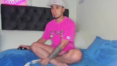  online show from July 7, 1:07 am