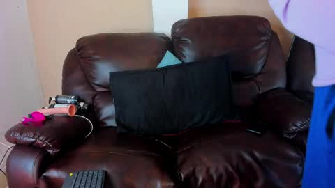  Salvatore online show from May 3, 1:11 am
